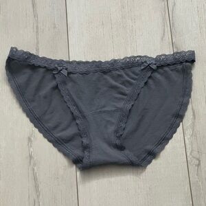 Victoria’s Secret Low rise lace string bikini